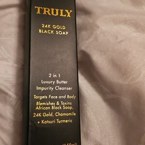 TRULY 24K Gold Luxury Black Soap